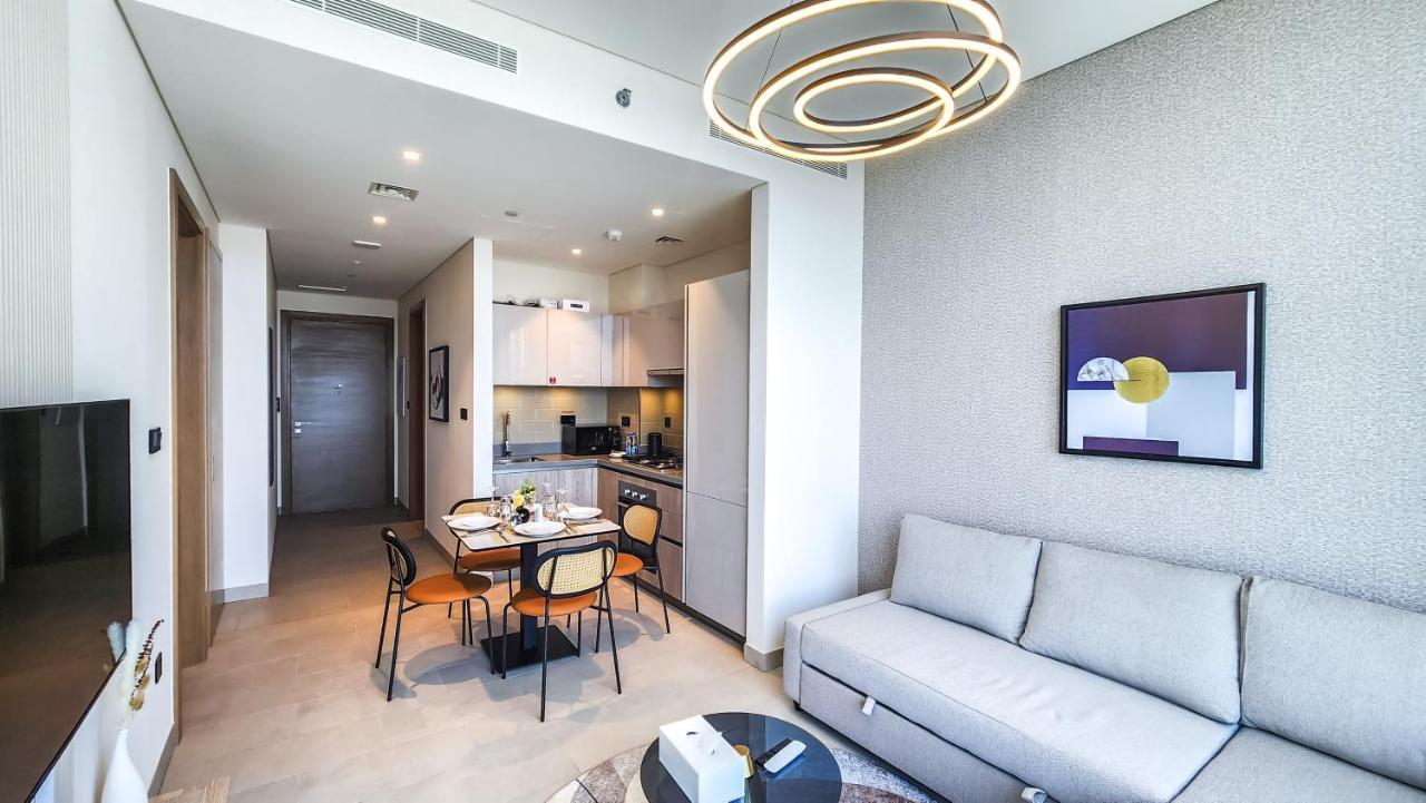 By Latinem Luxury 1br W2515 Near Burj Khalifa Daire
