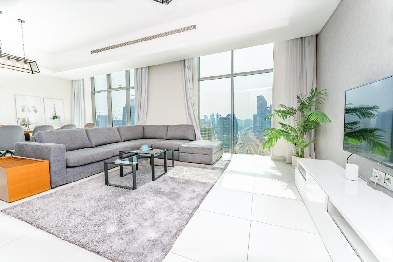 Fam Living - Mada Residences Downtown Apartment *
