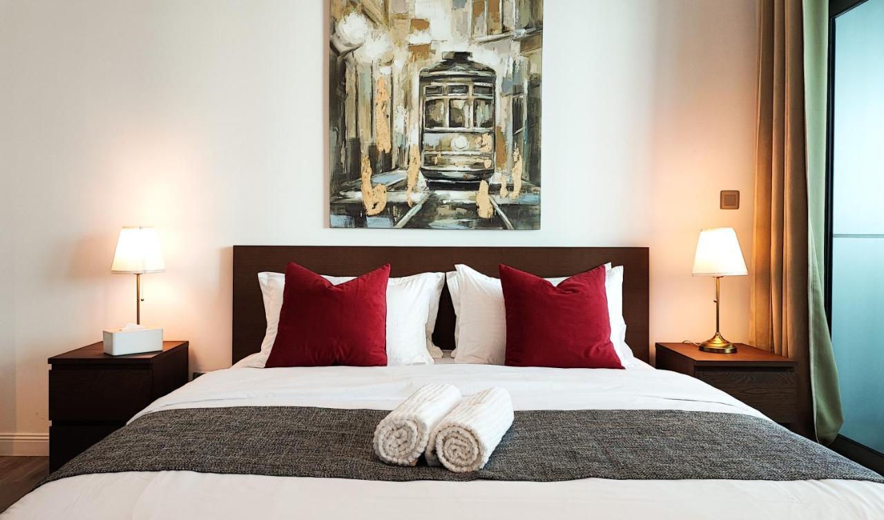 Daire La Buena Vida Homes - Luxe 1bd, Boutique Full Lakeview 1m To Metro, & Almas Tower