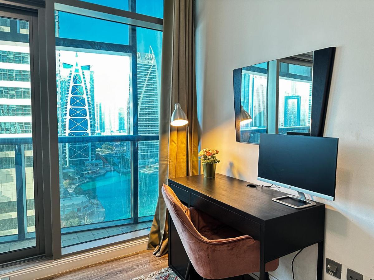 La Buena Vida Homes - Luxe 1bd, Boutique Full Lakeview 1m To Metro, & Almas Tower *