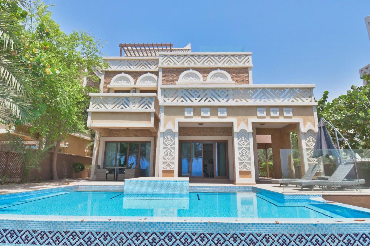 Amazing Palm Jumeirah View 5 Private Pool *