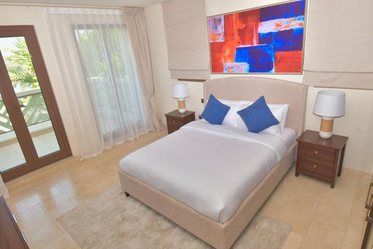 Amazing Palm Jumeirah View 5 Private Pool Villa