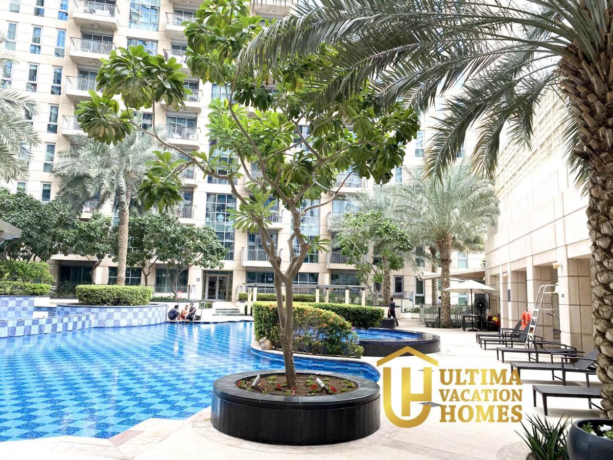 Daire Stylish 1br-next To Mall In Standpoint B