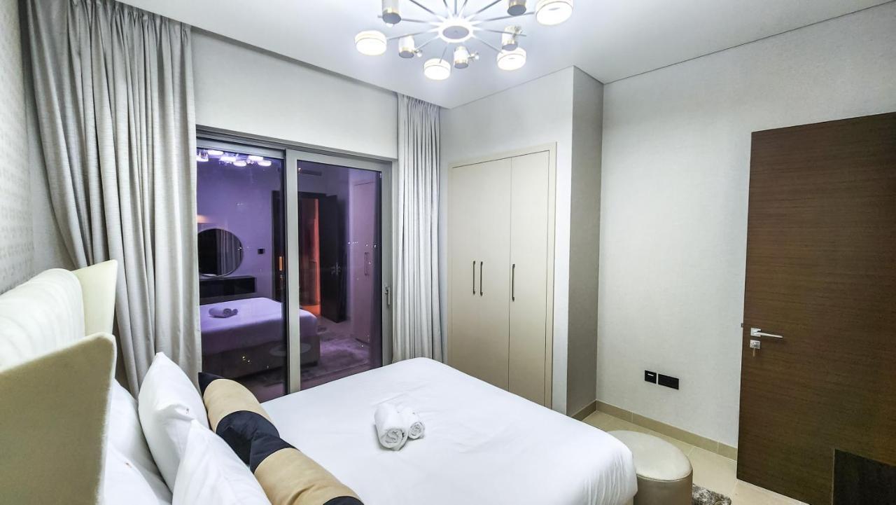 By Latinem Luxury 2br Holiday Cvr B407 Near Burj Khalifa Apartment *
