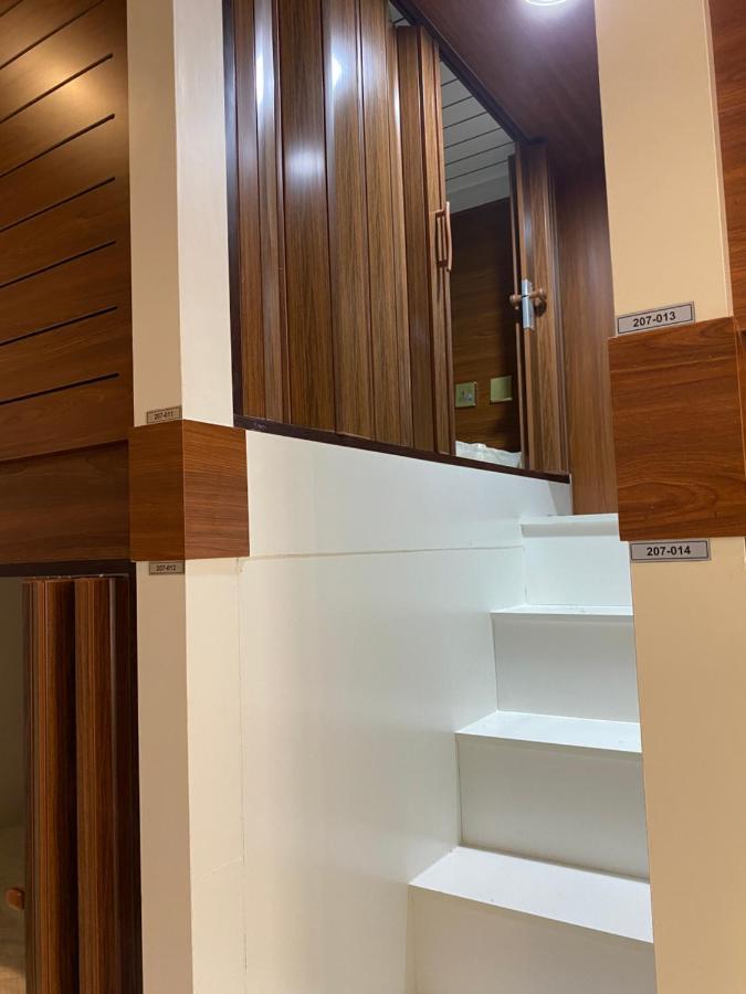 Yoi Pod - Deira Capsule hotel Dubai