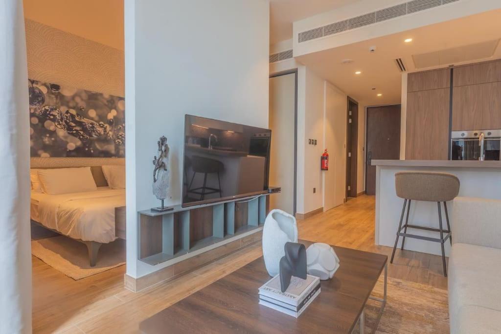 Maison De Luxe - Jumeirah Living Marina Gate