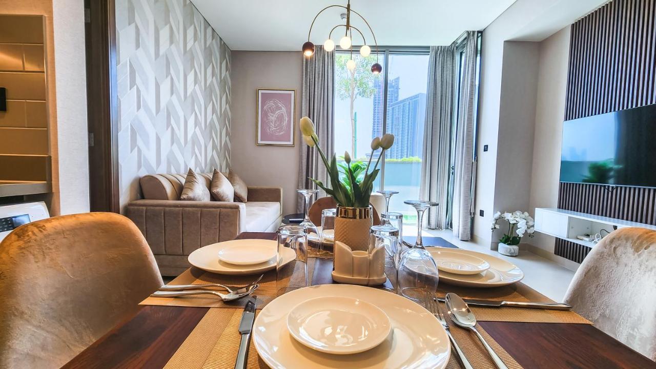 By Latinem Luxury 2br Cv B113 Near Burj Khalifa *
