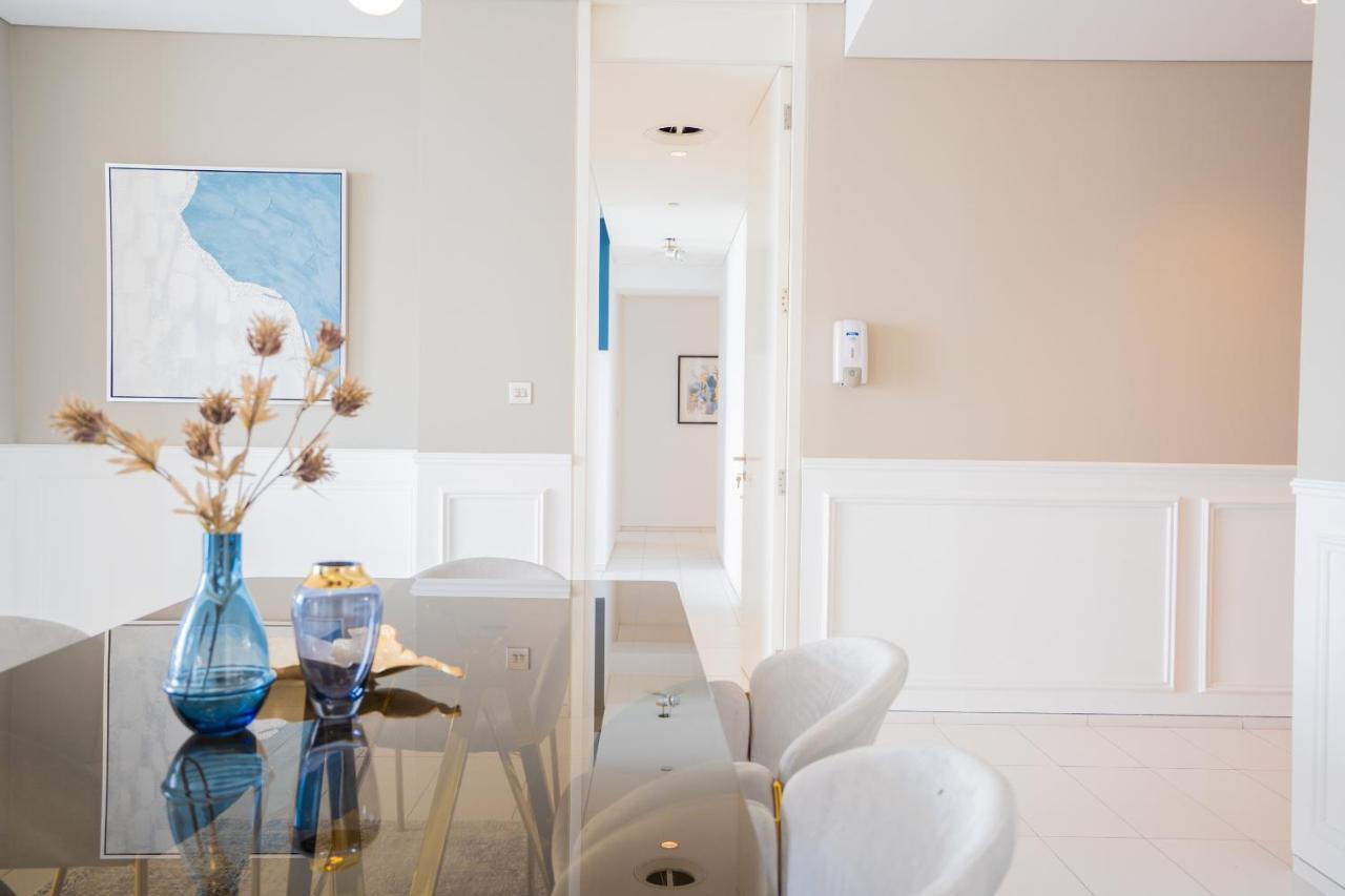 Apartment Nasma Luxury - Exquisite Hideaway With Awe-ins Burj Khalifa Views *
