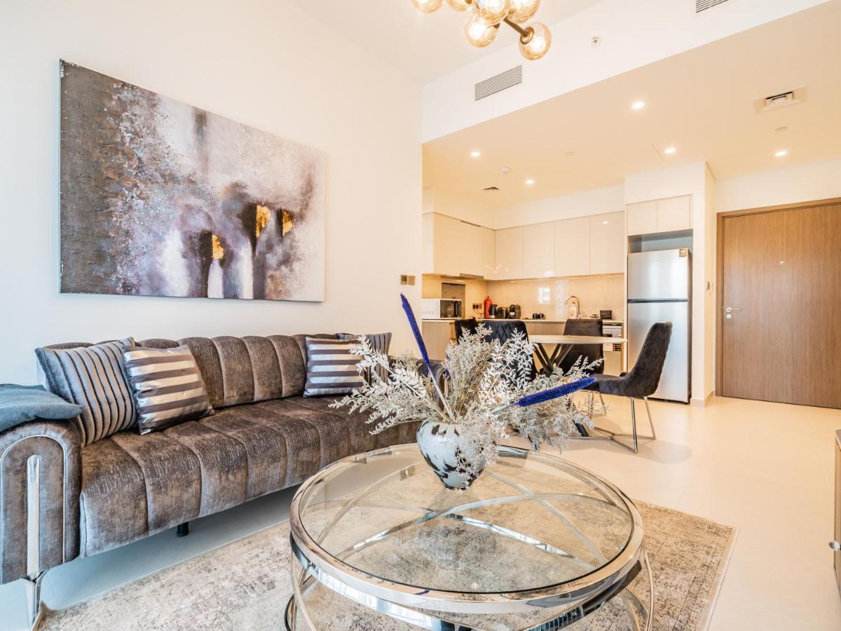Brilliant 1br In Burj Royale - Downtown Apartment *