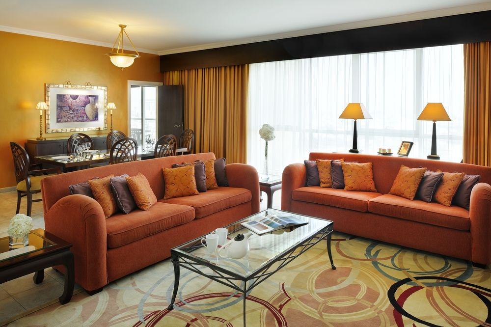 Marriott Executive Creek Hotel 4*