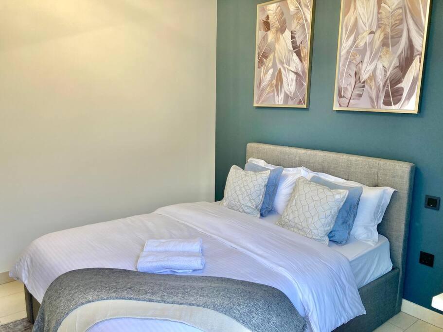 Stunning 1br With Breathtaking Views Apartment