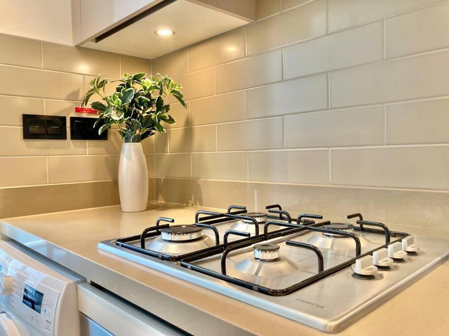 Apartment Stunning 1br With Breathtaking Views