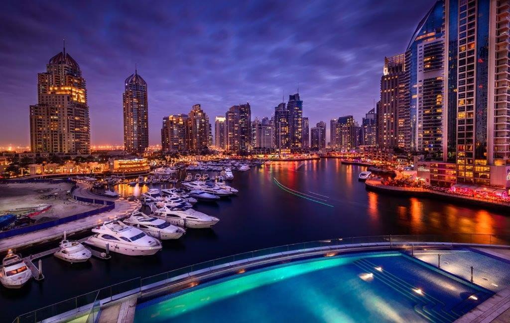 Luxury Iconic Cayan Tower - Free 5 Star Access! Dubai