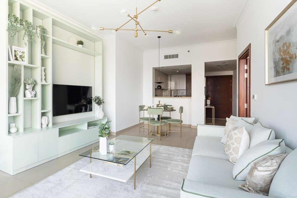 Apartment Frank Porter - Burj Vista Dubai