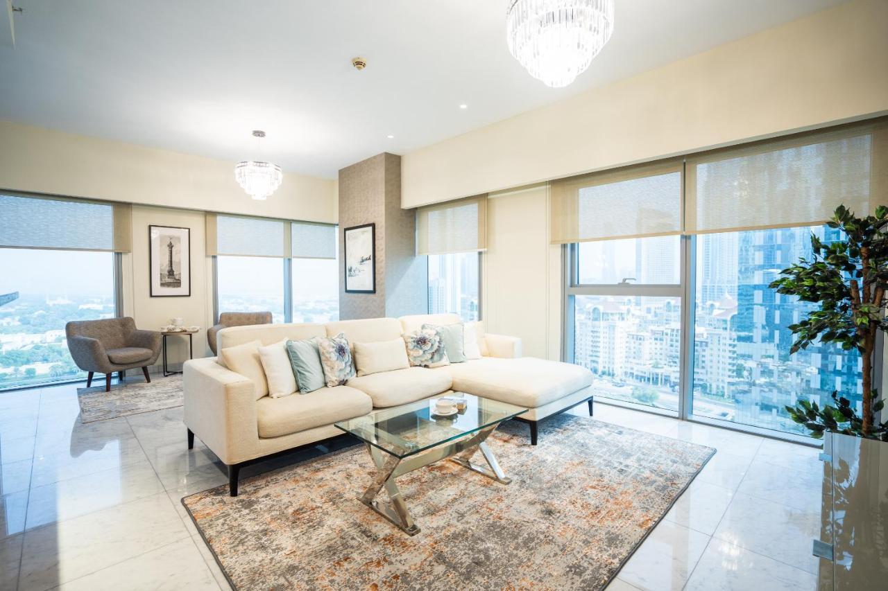Nasma Luxury - Park Tower Apartment Dubai