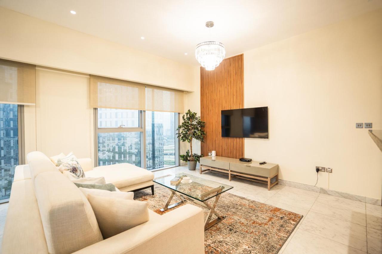 Nasma Luxury - Park Tower Apartment