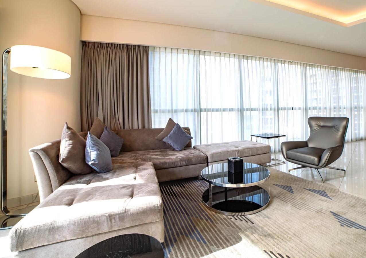 Luxury 2br In Paramount Towers Business Bay