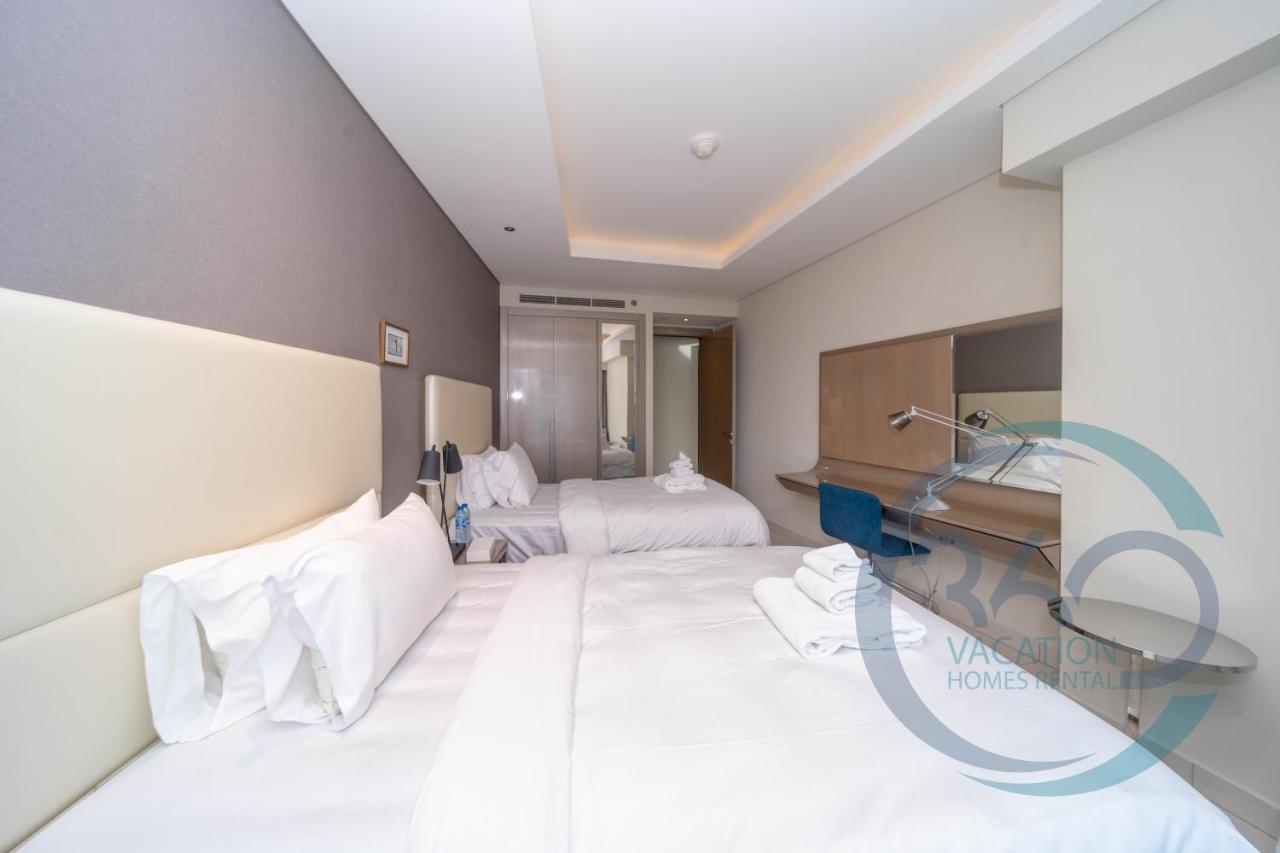 Luxury 2br In Paramount Towers Business Bay *