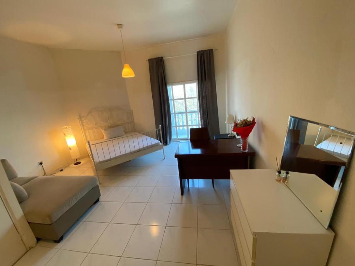 Comfortable Private In Compound Housing Guest house