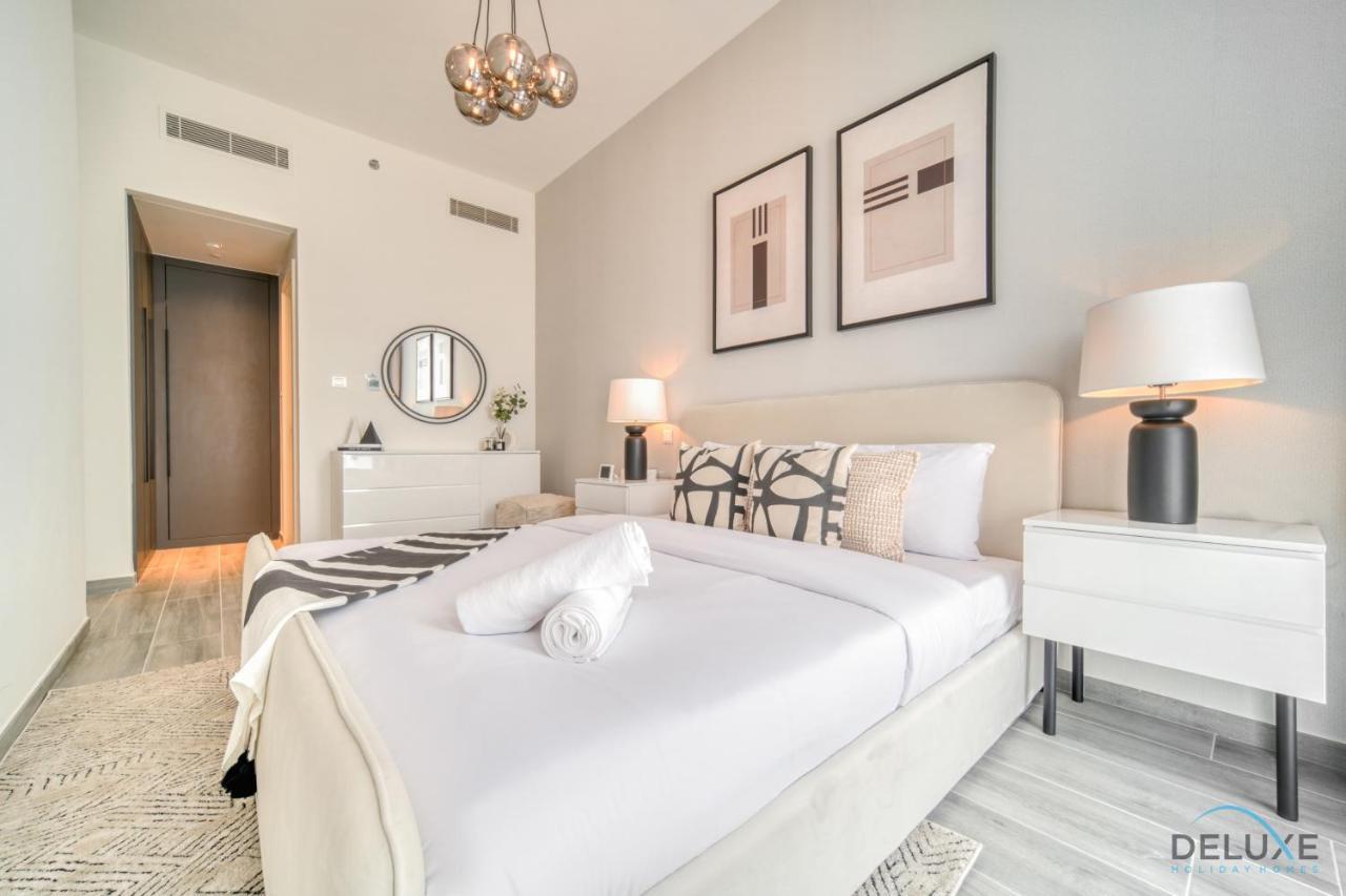 Idyllic 2br With Assistant At Mesk 1 Midtown Production By Deluxe Homes