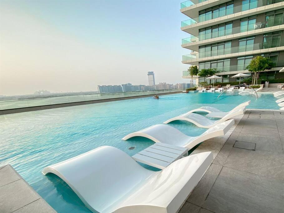 Trophy 2bdr Sandy Shores Retreat With Panoramic Sea View & Private Access Dubai