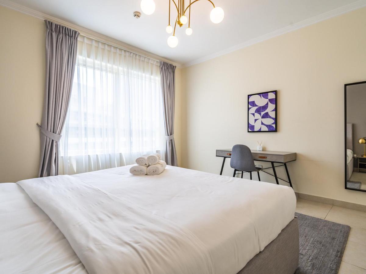 Magnificent 2 Bedroom With Balcony - Marina Dubai
