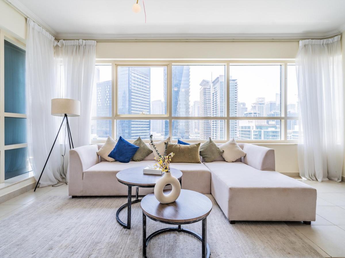 Daire Magnificent 2 Bedroom With Balcony - Marina *