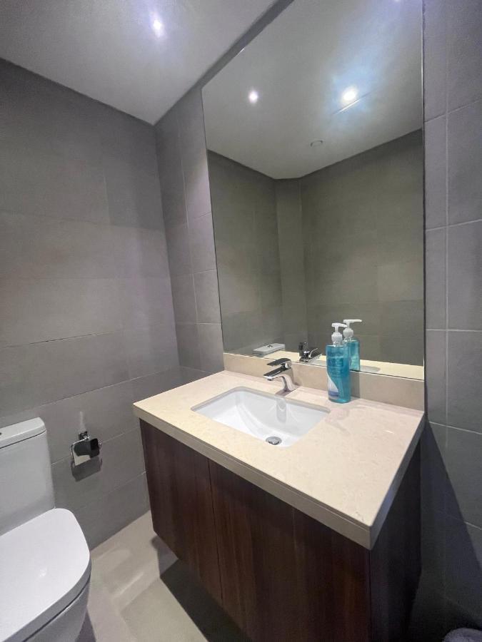 Apartment Cosy 1 Bdr With Private Beach, Azizi Mina, Palm Jumeirah