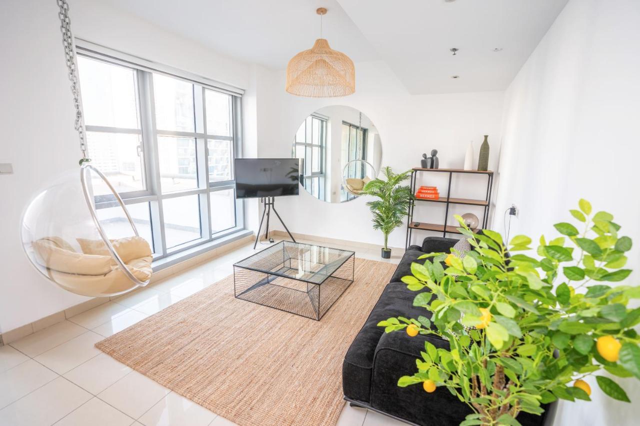 Residences At Standpoint, Downtown *