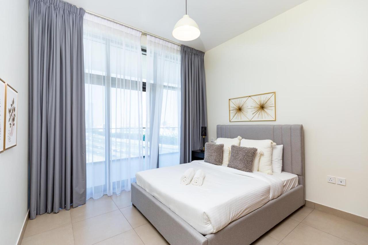 Apartment Amazing Deal! Stunning 3br With Huge Terrace - Jvt *