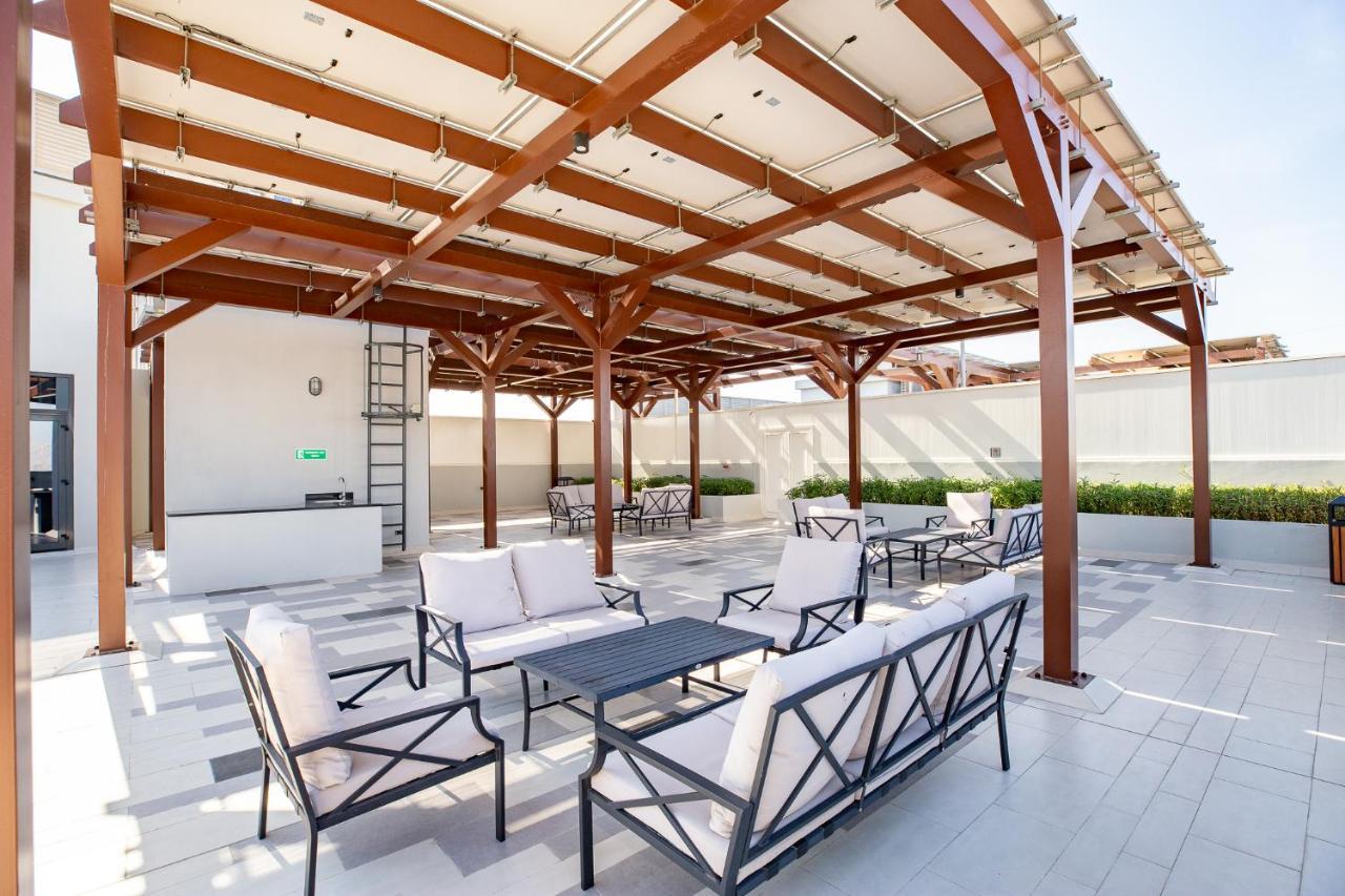 Amazing Deal! Stunning 3br With Huge Terrace - Jvt Apartment *