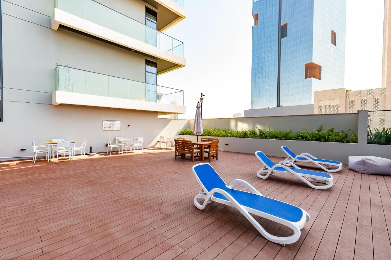 Apartment Amazing Deal! Stunning 3br With Huge Terrace - Jvt *