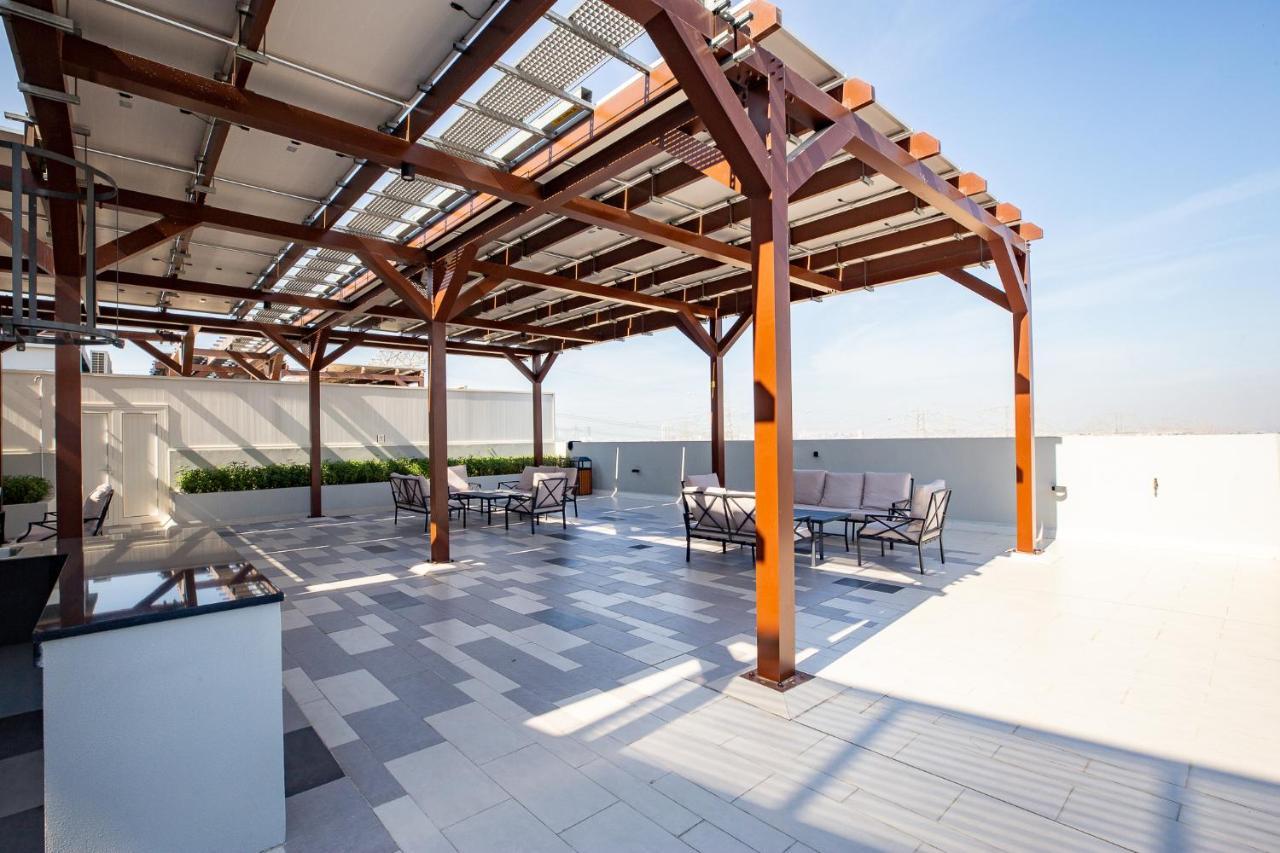 Apartment Amazing Deal! Stunning 3br With Huge Terrace - Jvt