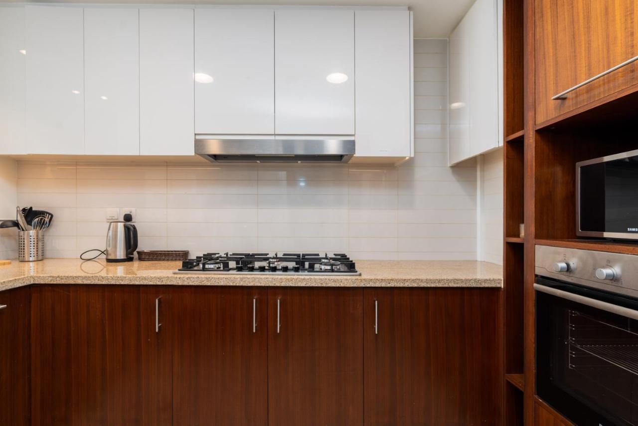 Daire Vacay Lettings - Burj Vista High Floor Burj Khalifa & Fountain View *