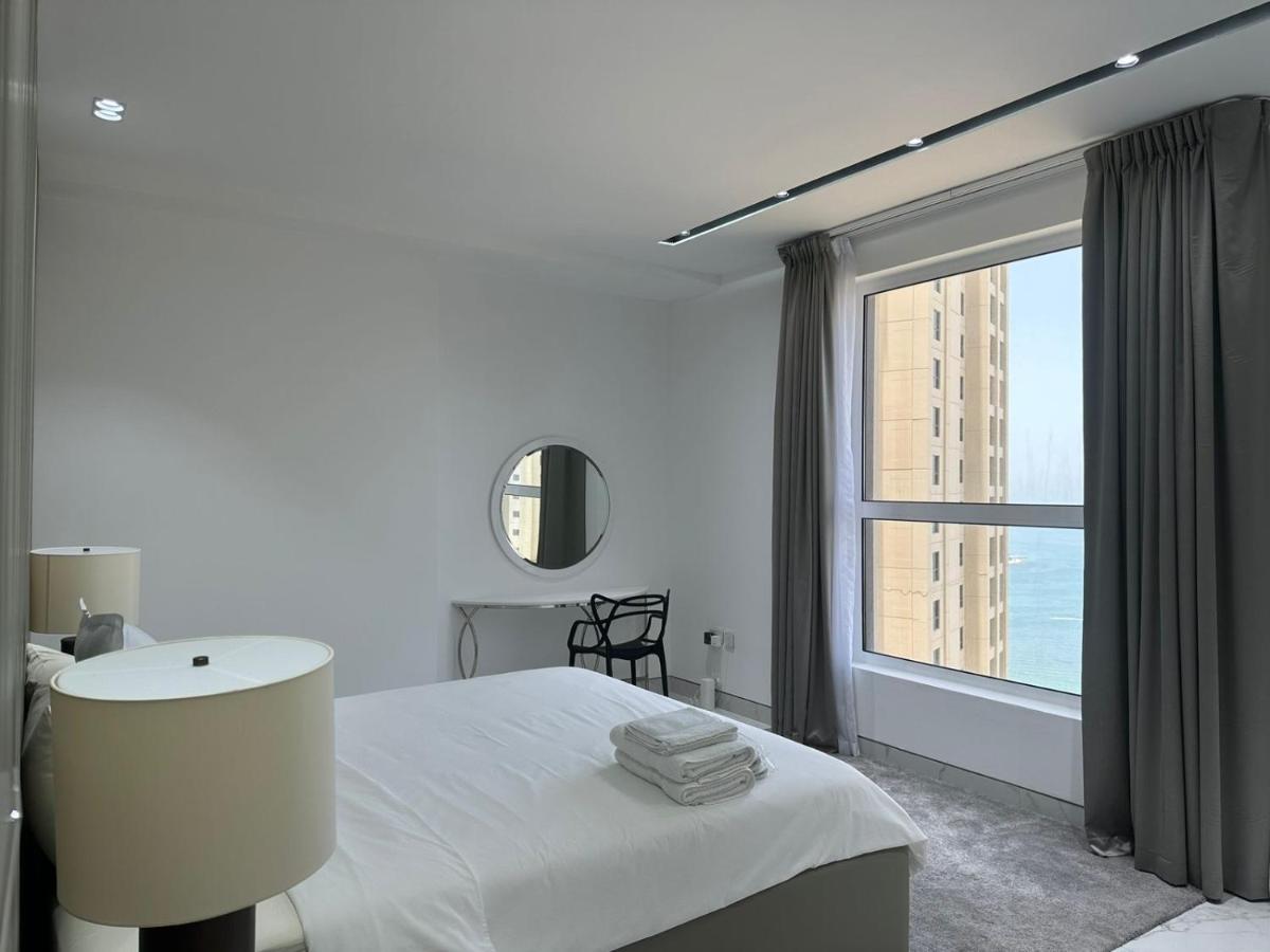 Stylish 2 Bedroom Service With Sea View * Dubai