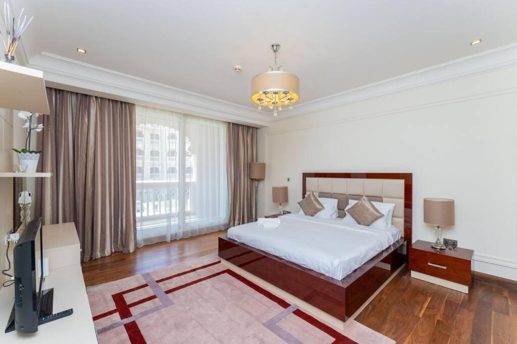 Daire Palm Jumeirah Spacious 1 Bed Private *