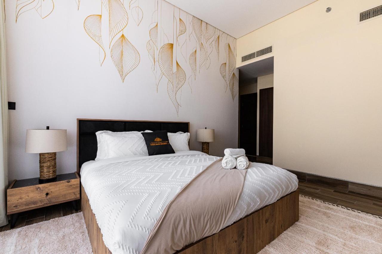 Apartment J One Tower Luxury From Estate Dubai