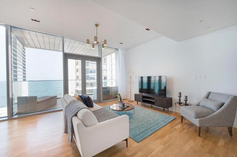 Nasma Luxury - Gorgeous Waterfront With Incredible Sea Views Apartment *