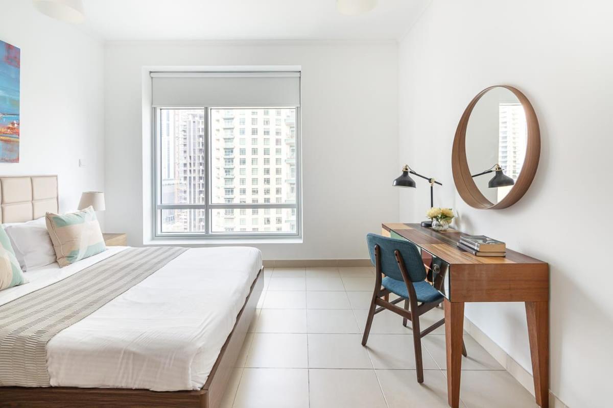 Frank Porter - Burj Views Apartamento Dubai