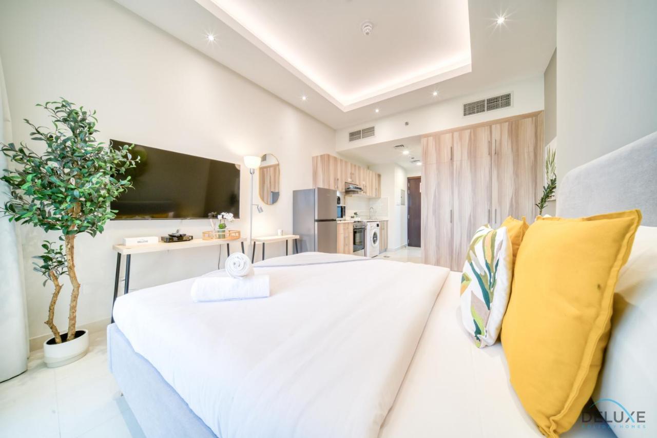Apartment Modern Studio At Hera Tower Sports By Deluxe Homes *