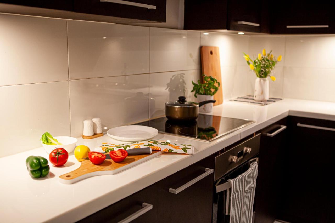 Nasma Luxury Stays - Limestone House Apartment