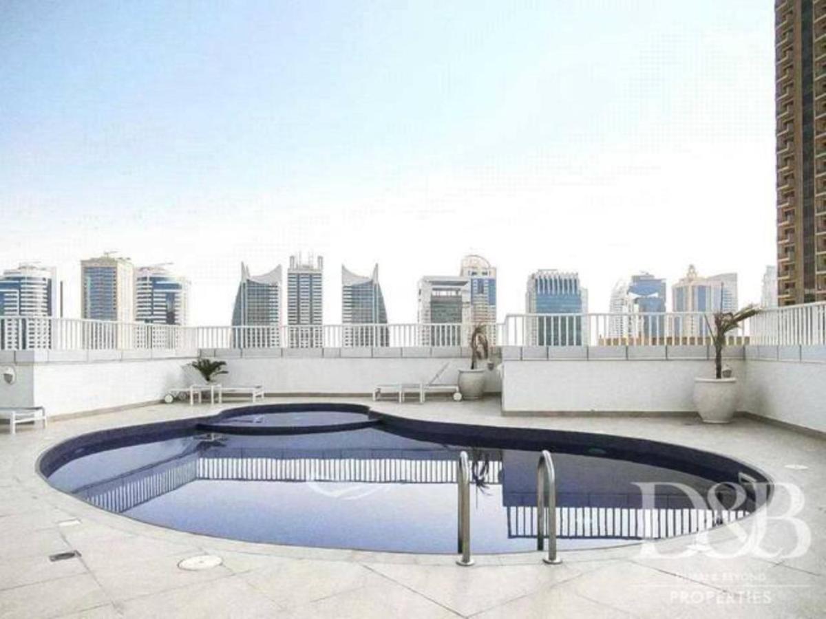 Relaxing 2br Haven In Marina Perfect Location & Amenities Dubai
