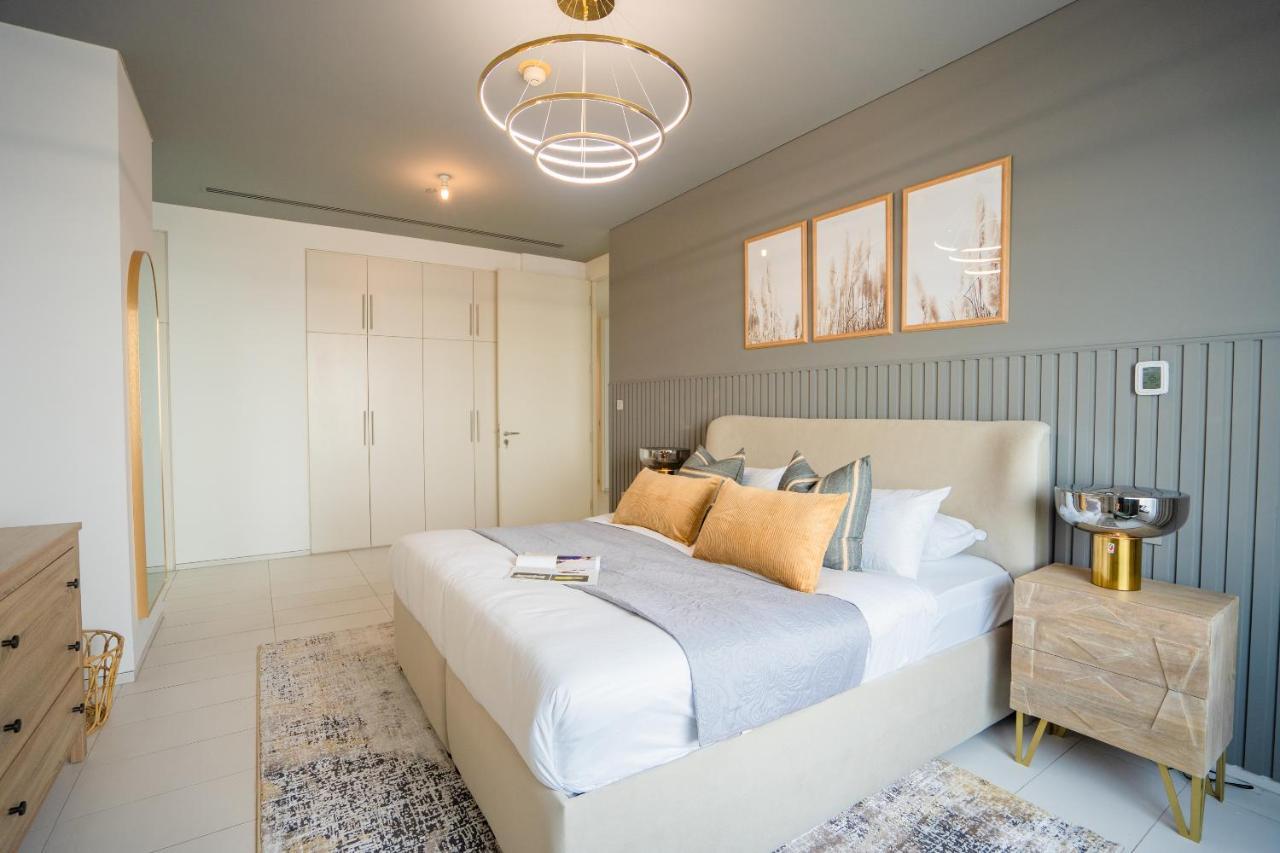 Apartment Nasma Luxury - Exquisite Hideaway With Awe-ins Burj Khalifa Views