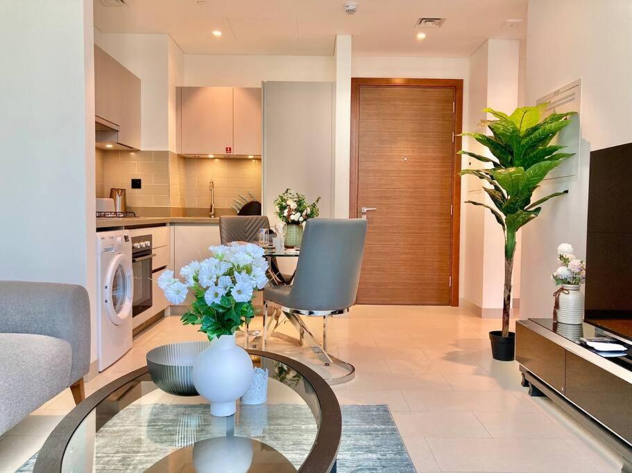 Apartment Stunning 1br With Breathtaking Views Dubai