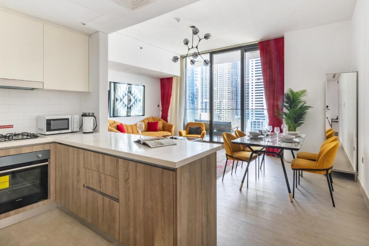 Apartment Vivid 2-bedroom Marina View *