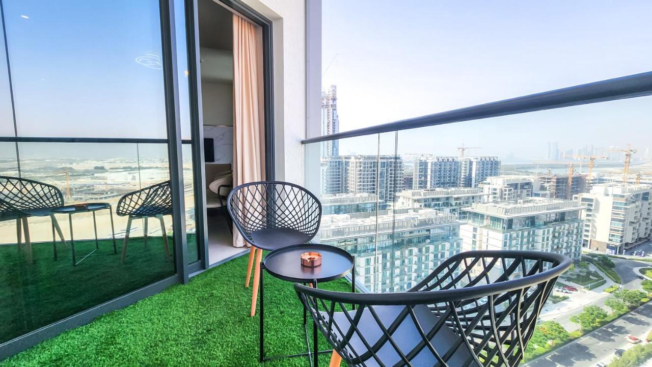 By Latinem Luxury 2br Holiday W1704 Near Burj Khalifa