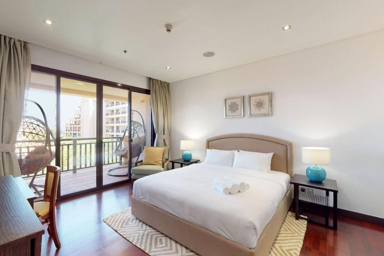 Royal Amwaj South, Palm Jumeirah - Calm Two Bedroom Daire *