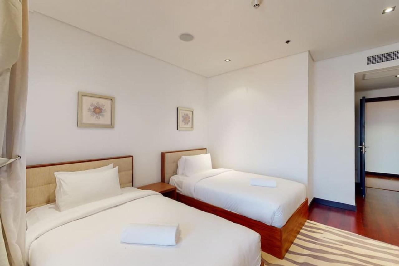 Daire Royal Amwaj South, Palm Jumeirah - Calm Two Bedroom *