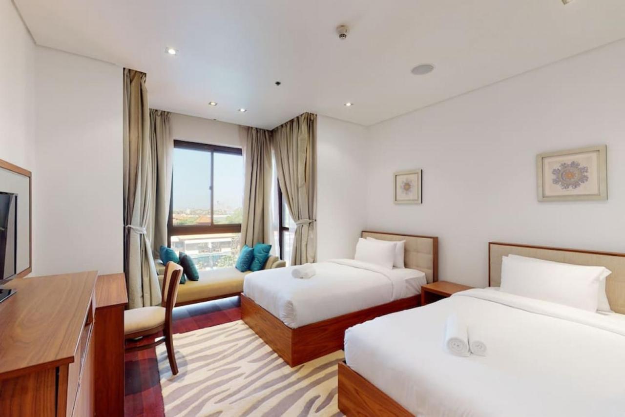 Daire Royal Amwaj South, Palm Jumeirah - Calm Two Bedroom Dubai