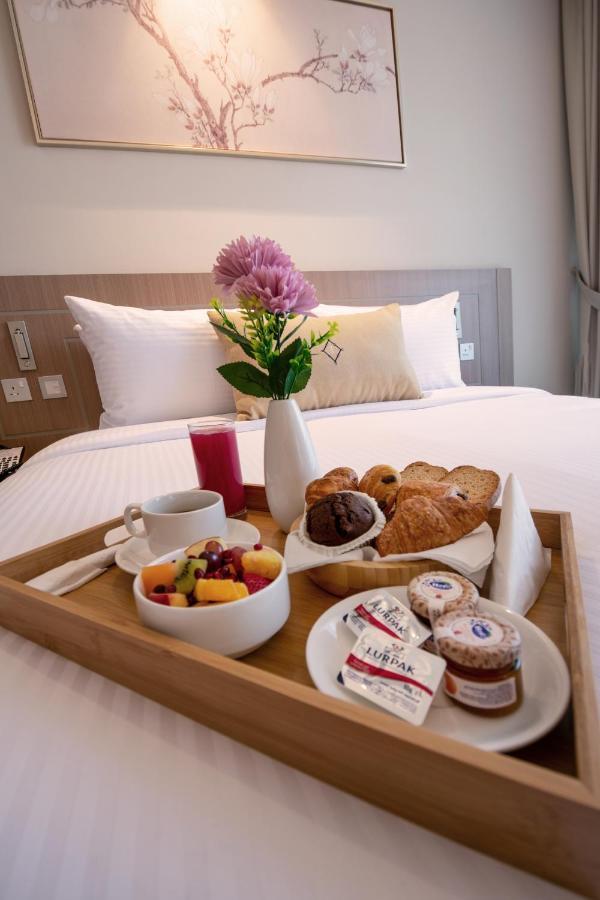 Jood Hotel
